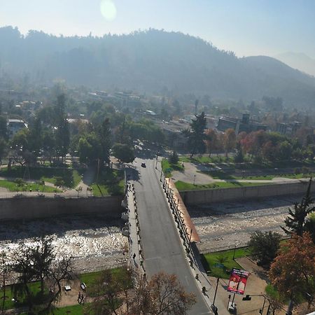 Rentasuite Lyon Santiago de Chile Exterior foto